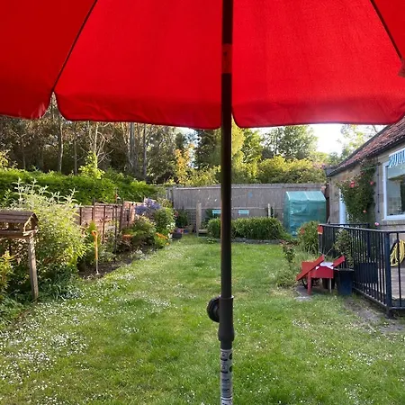 Sea View Dunsley בית נופש